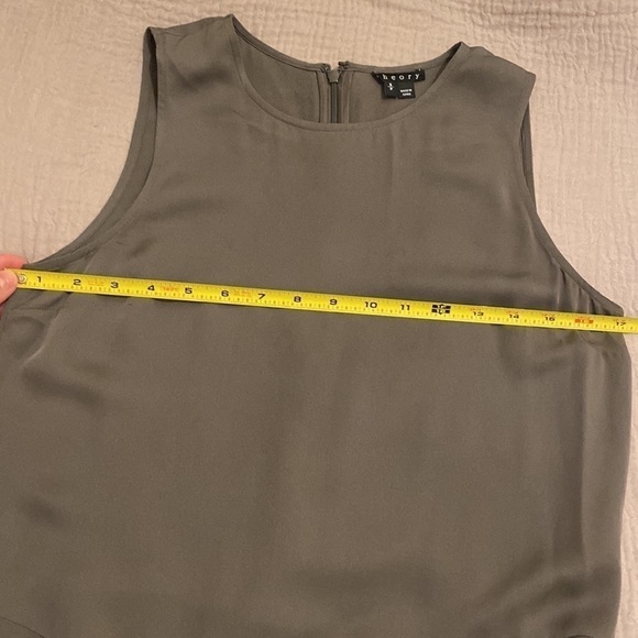 Theory 100% silk blouse . Very good condition. Size S - Picture 6 of 10